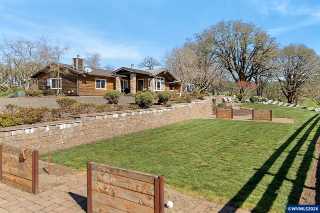 17795 NE Laughlin Rd, Yamhill, OR 97148