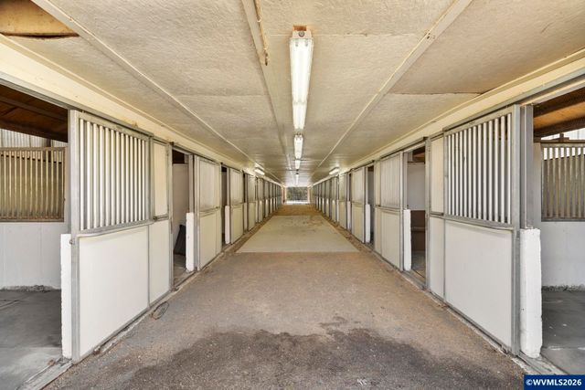 17795 NE Laughlin Rd, Yamhill, OR 97148