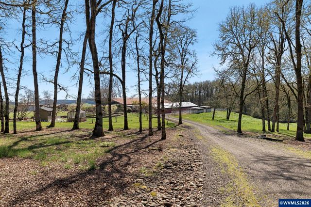 17795 NE Laughlin Rd, Yamhill, OR 97148