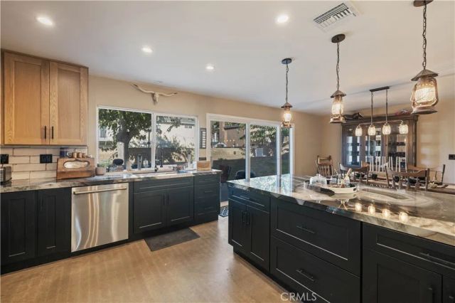 28975 Lotusgarden Dr, Canyon Country, CA 91387