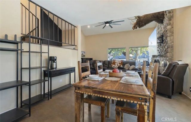 28975 Lotusgarden Dr, Canyon Country, CA 91387
