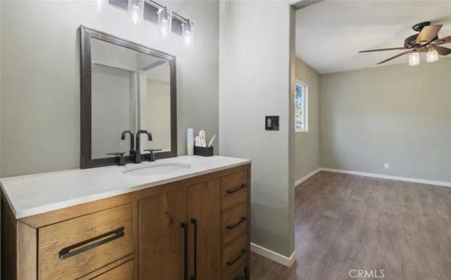 28975 Lotusgarden Dr, Canyon Country, CA 91387