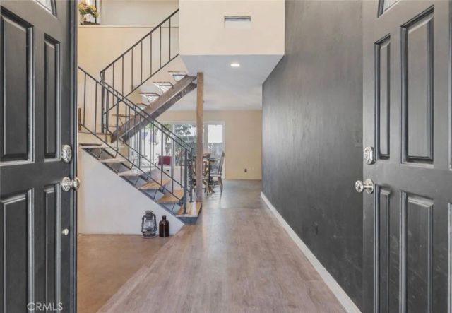 28975 Lotusgarden Dr, Canyon Country, CA 91387