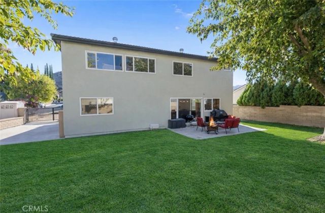 28975 Lotusgarden Dr, Canyon Country, CA 91387