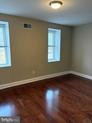 377 DELMAR ST, Philadelphia, PA 19128