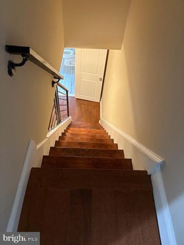 377 DELMAR ST, Philadelphia, PA 19128