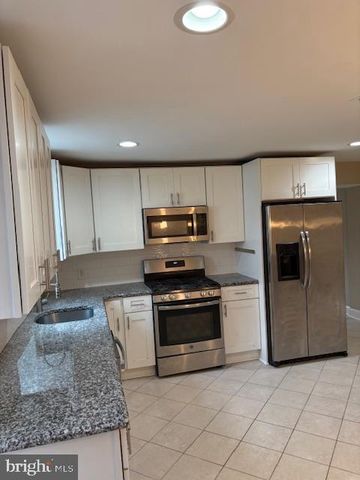 377 DELMAR ST, Philadelphia, PA 19128