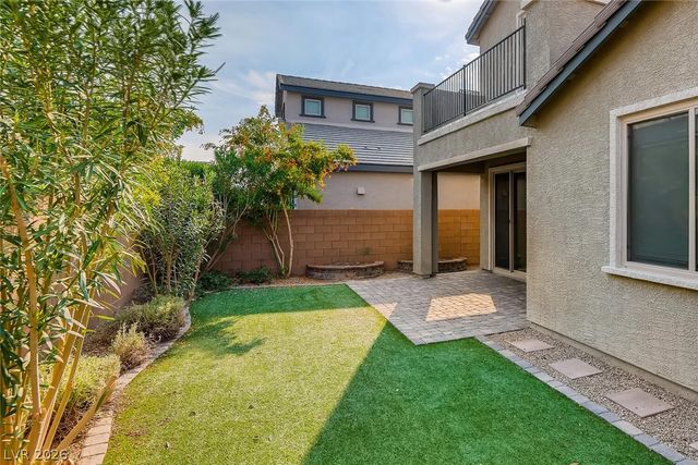 3188 Fern Nook Avenue, Henderson, NV 89052