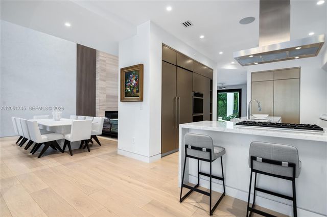 4442 Prairie Avenue, Miami Beach, FL 33140