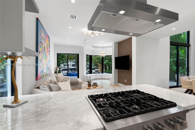 4442 Prairie Avenue, Miami Beach, FL 33140