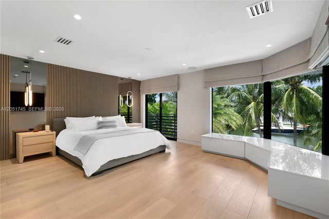4442 Prairie Avenue, Miami Beach, FL 33140