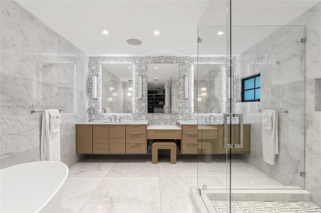 4442 Prairie Avenue, Miami Beach, FL 33140
