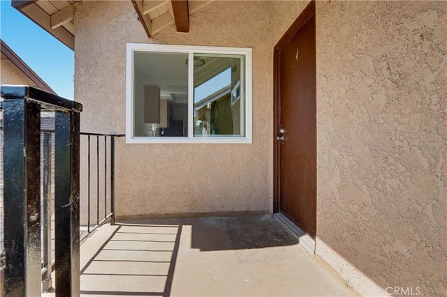 4881 Vista Dr 4, Huntington Beach, CA 92649