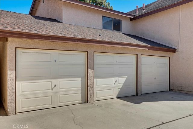 4881 Vista Dr 4, Huntington Beach, CA 92649
