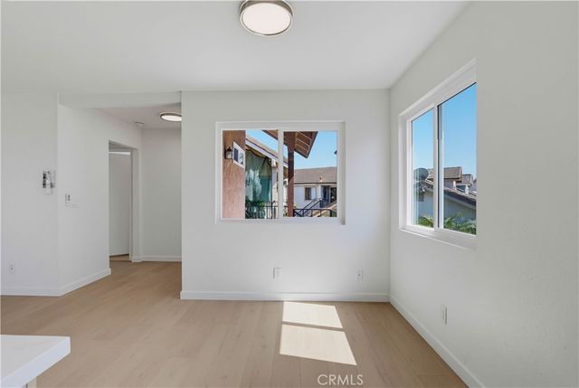 4881 Vista Dr 4, Huntington Beach, CA 92649