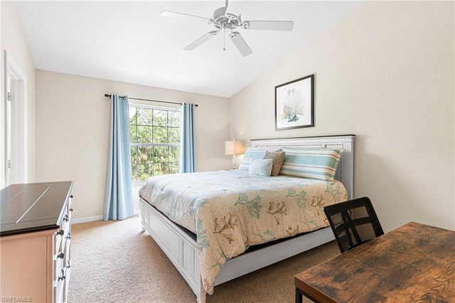 1373 Weeping Willow CT, Cape Coral, FL 33909