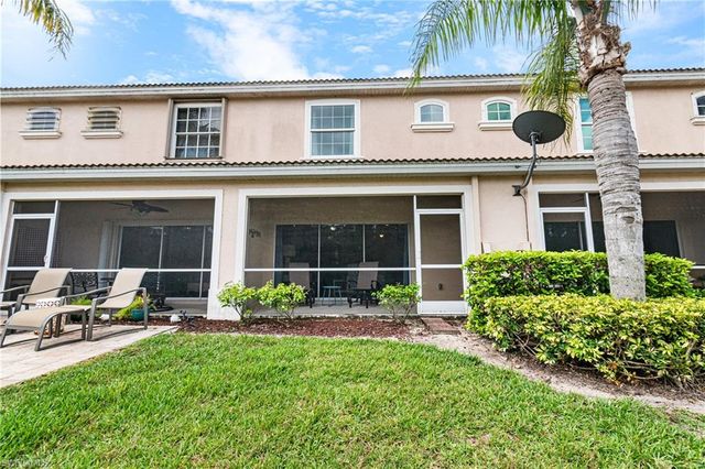 1373 Weeping Willow CT, Cape Coral, FL 33909
