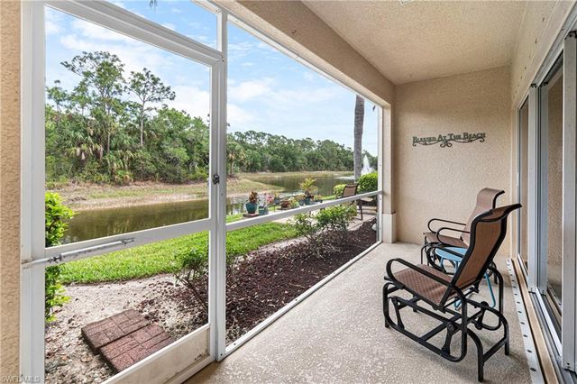 1373 Weeping Willow CT, Cape Coral, FL 33909