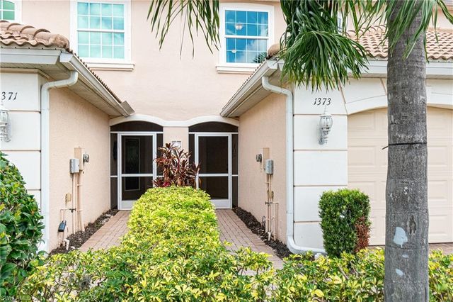 1373 Weeping Willow CT, Cape Coral, FL 33909