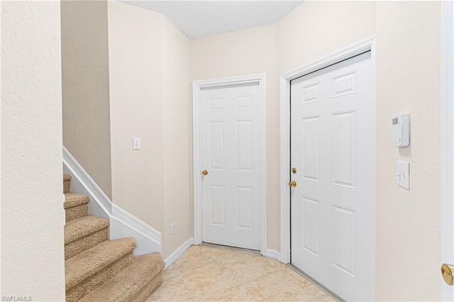 1373 Weeping Willow CT, Cape Coral, FL 33909