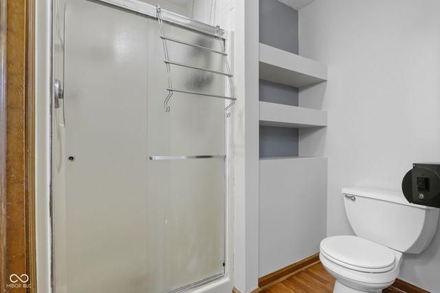 7975 Meadow Bend Circle, Indianapolis, IN 46259