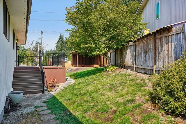 7503 John Dower Road W, Lakewood, WA 98499