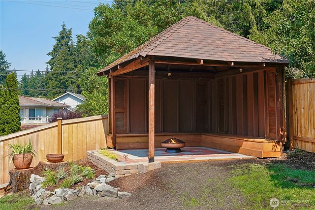 7503 John Dower Road W, Lakewood, WA 98499