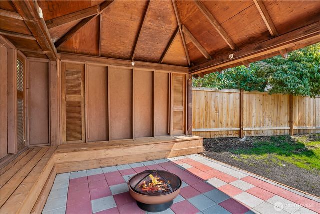 7503 John Dower Road W, Lakewood, WA 98499