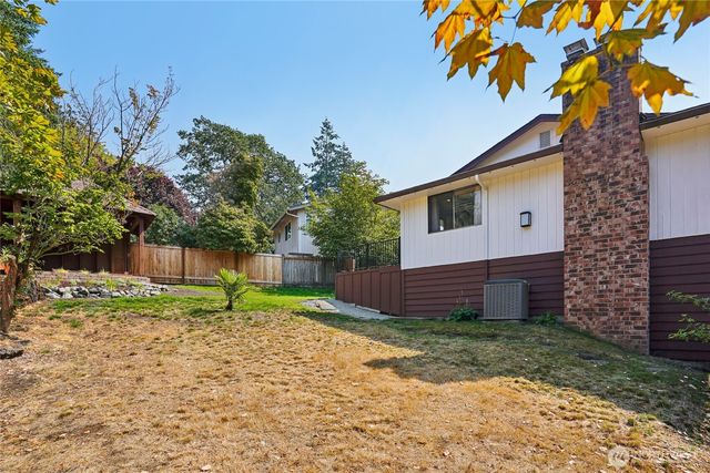 7503 John Dower Road W, Lakewood, WA 98499