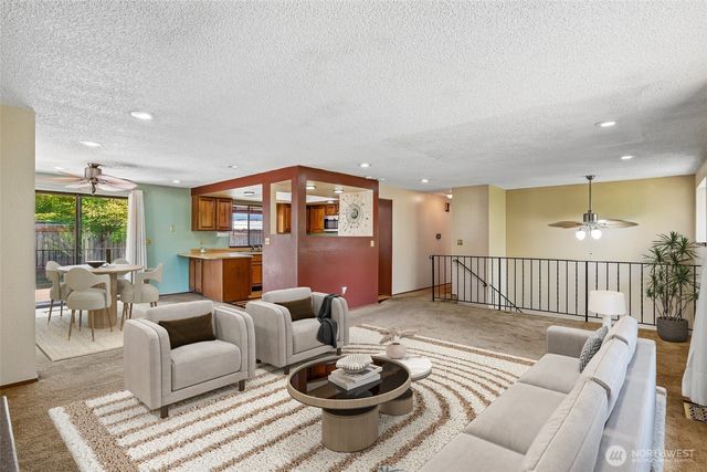 7503 John Dower Road W, Lakewood, WA 98499