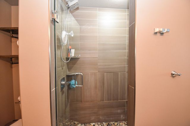 6562 56th Avenue S, Fargo, ND 58104