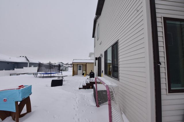 6562 56th Avenue S, Fargo, ND 58104