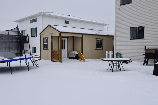 6562 56th Avenue S, Fargo, ND 58104