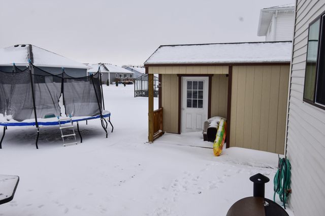 6562 56th Avenue S, Fargo, ND 58104