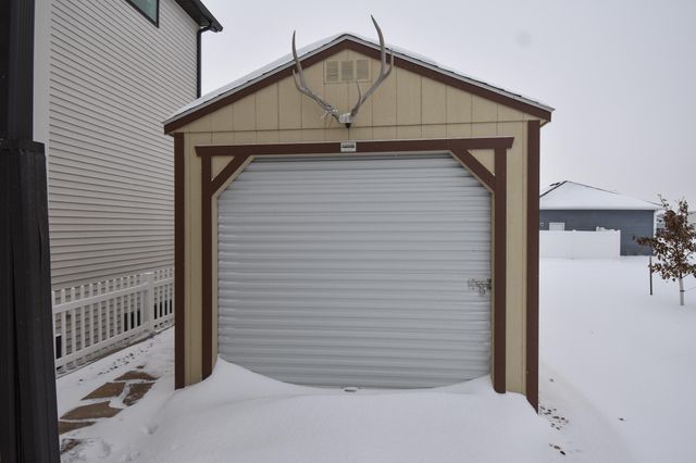 6562 56th Avenue S, Fargo, ND 58104