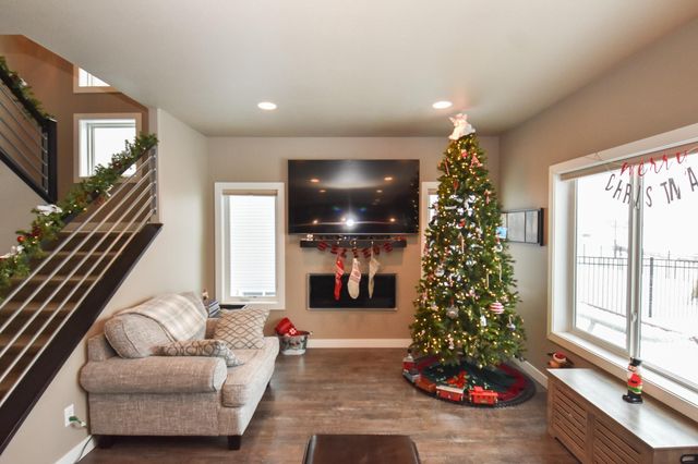 6562 56th Avenue S, Fargo, ND 58104