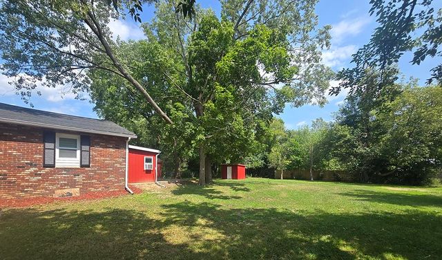 2125 Christner Street, Burton, MI 48519