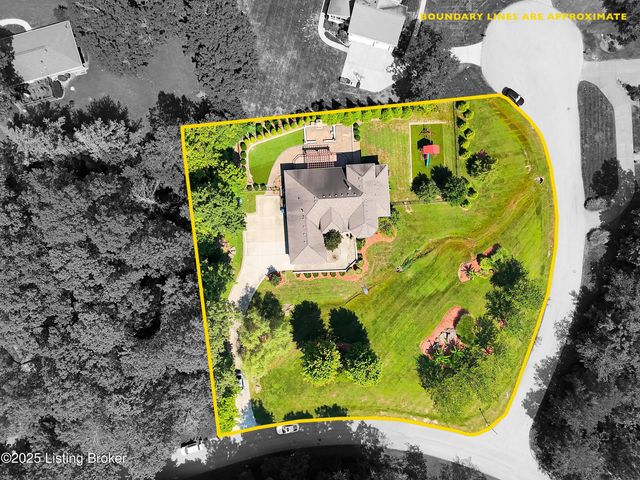 7005 Quarry Dr, Crestwood, KY 40014