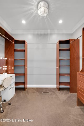 7005 Quarry Dr, Crestwood, KY 40014