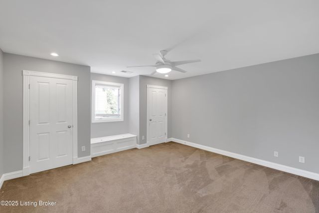 7005 Quarry Dr, Crestwood, KY 40014