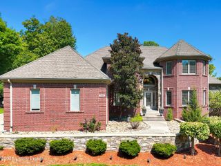 7005 Quarry Dr, Crestwood, KY 40014