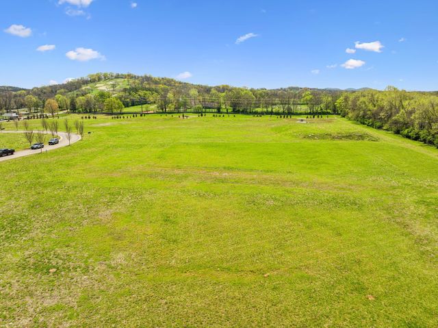 9213 Liza Ct, Brentwood, TN 37027