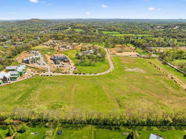 9213 Liza Ct, Brentwood, TN 37027