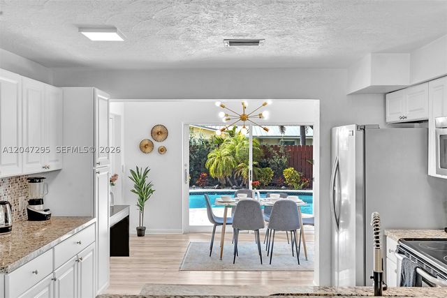 4633 SW 28th Ave, Dania Beach, FL 33312