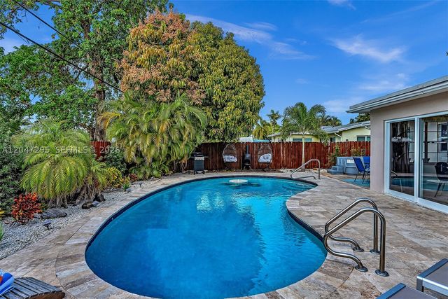 4633 SW 28th Ave, Dania Beach, FL 33312