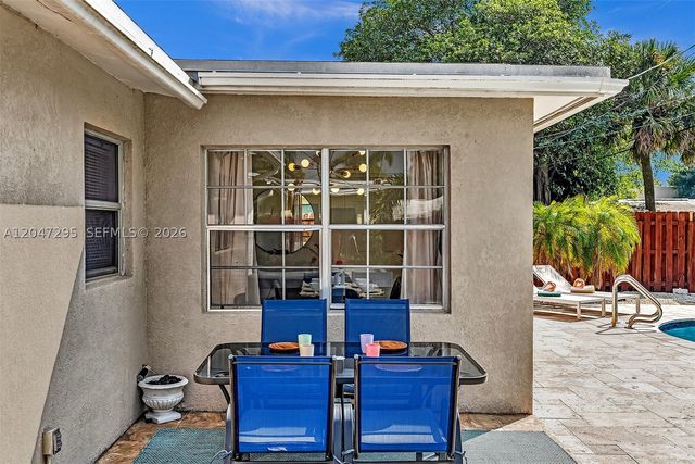 4633 SW 28th Ave, Dania Beach, FL 33312