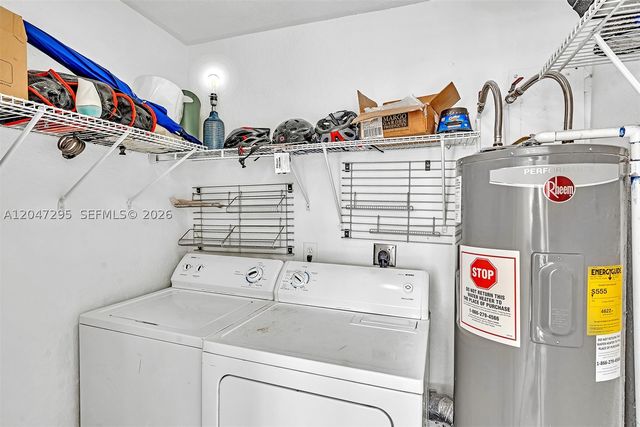 4633 SW 28th Ave, Dania Beach, FL 33312