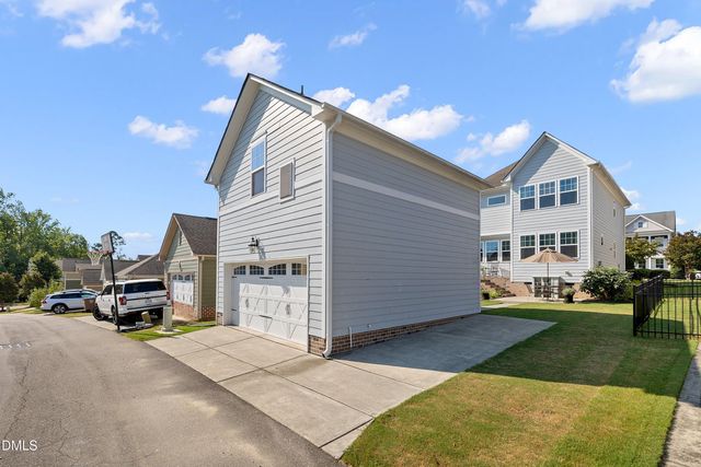 1005 Woodland Grove Way, Wake Forest, NC 27587