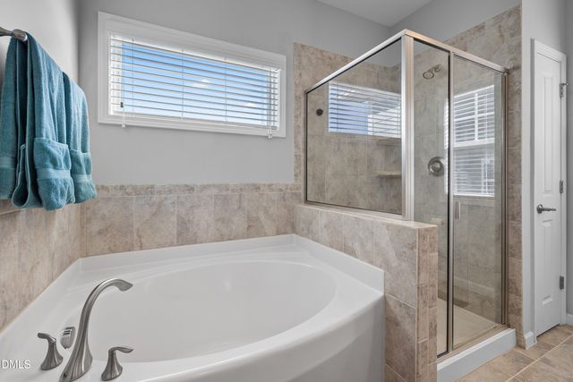 1005 Woodland Grove Way, Wake Forest, NC 27587