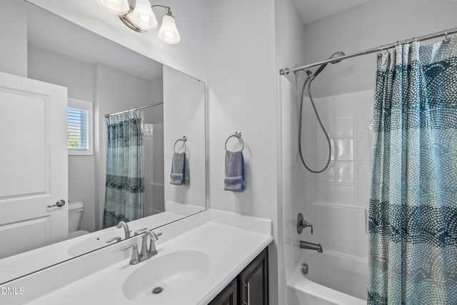 1005 Woodland Grove Way, Wake Forest, NC 27587